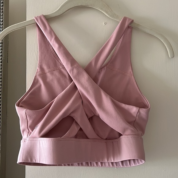 Fabletics Ellie No-Bounce Sports Bra - Picture 4 of 11